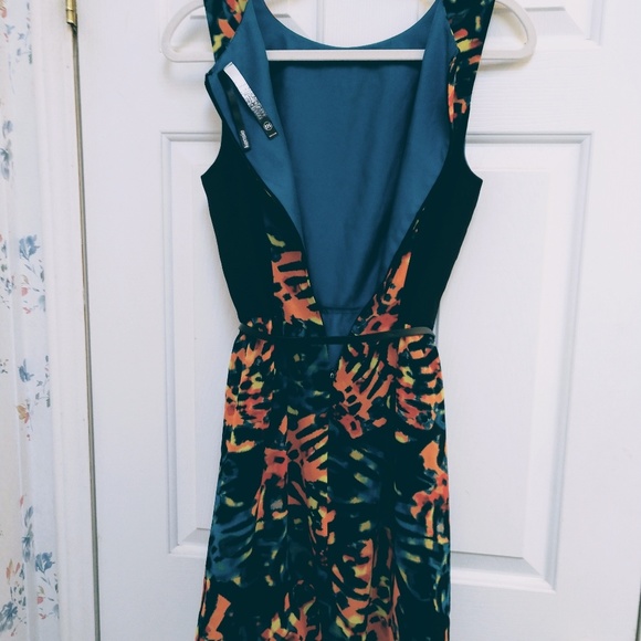 Kensie Fit and Flare Sheer Tank Dress with belt - Picture 7 of 7